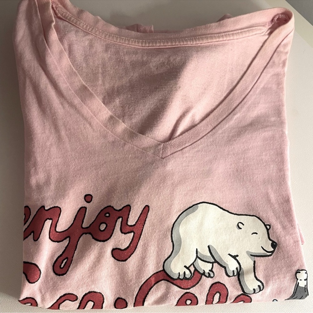Bundle of TWO nightgowns - Coca Cola bear & feather design - L - Picture 4 of 9